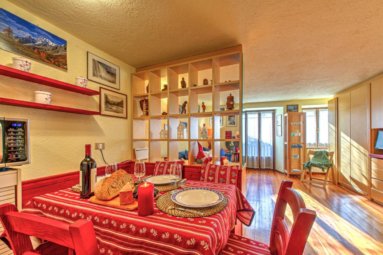Appartamento Claire - Relax Con Splendida Vista - Cour 0081 Courmayeur Eksteriør billede